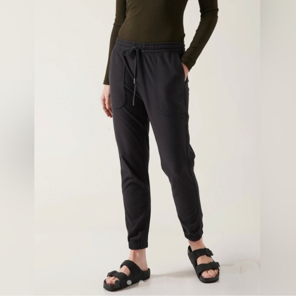 Athleta Farallon Joggers Black Jogger Pants Sweatpants Size 6